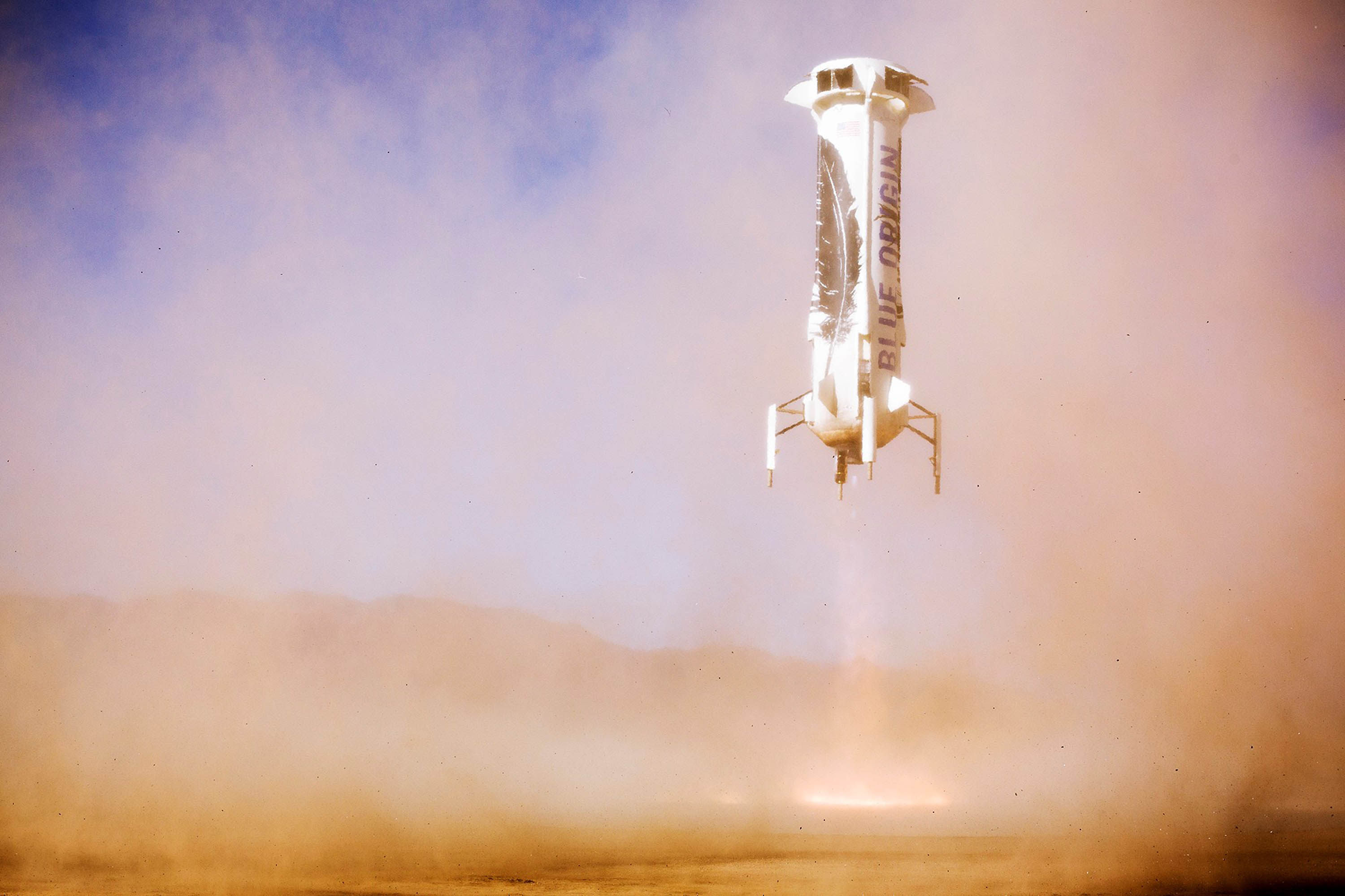 BlueOrigin_NewShepard_BoosterLanding
